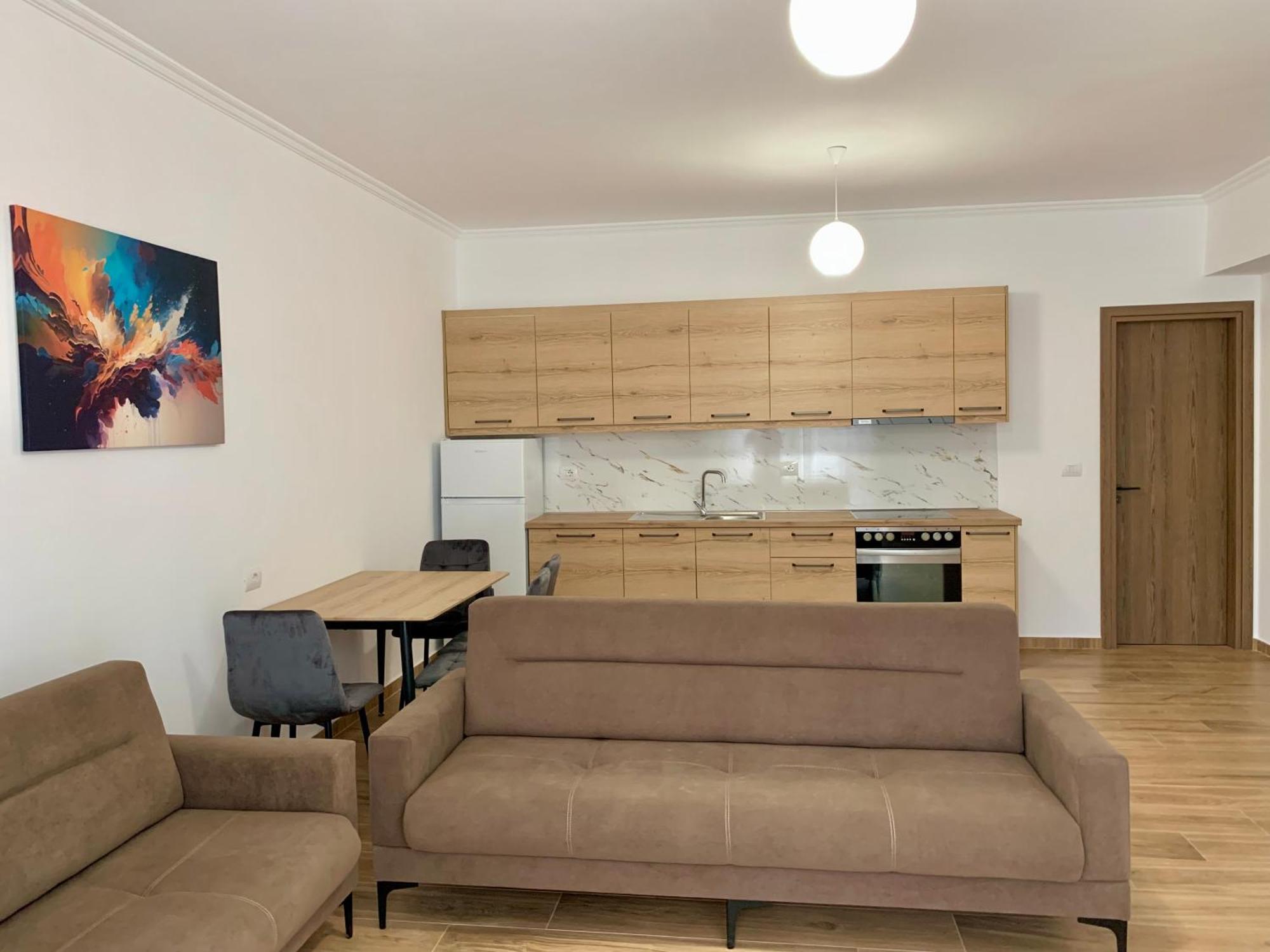 Maxus Apts Sarandë Esterno foto